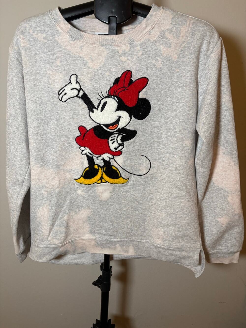 Disney Minnie Mouse Sweatshirt